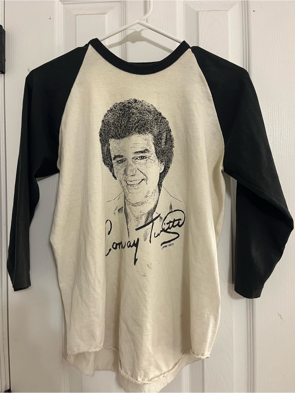 Vintage Conway Twitty Raglan shirt